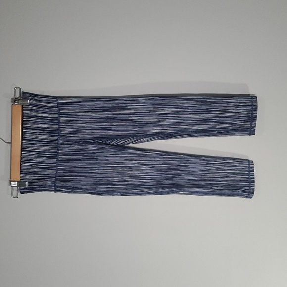 GapFit pants women's sz xs blue white abstract vertical lines activewear… - Picture 1 of 12